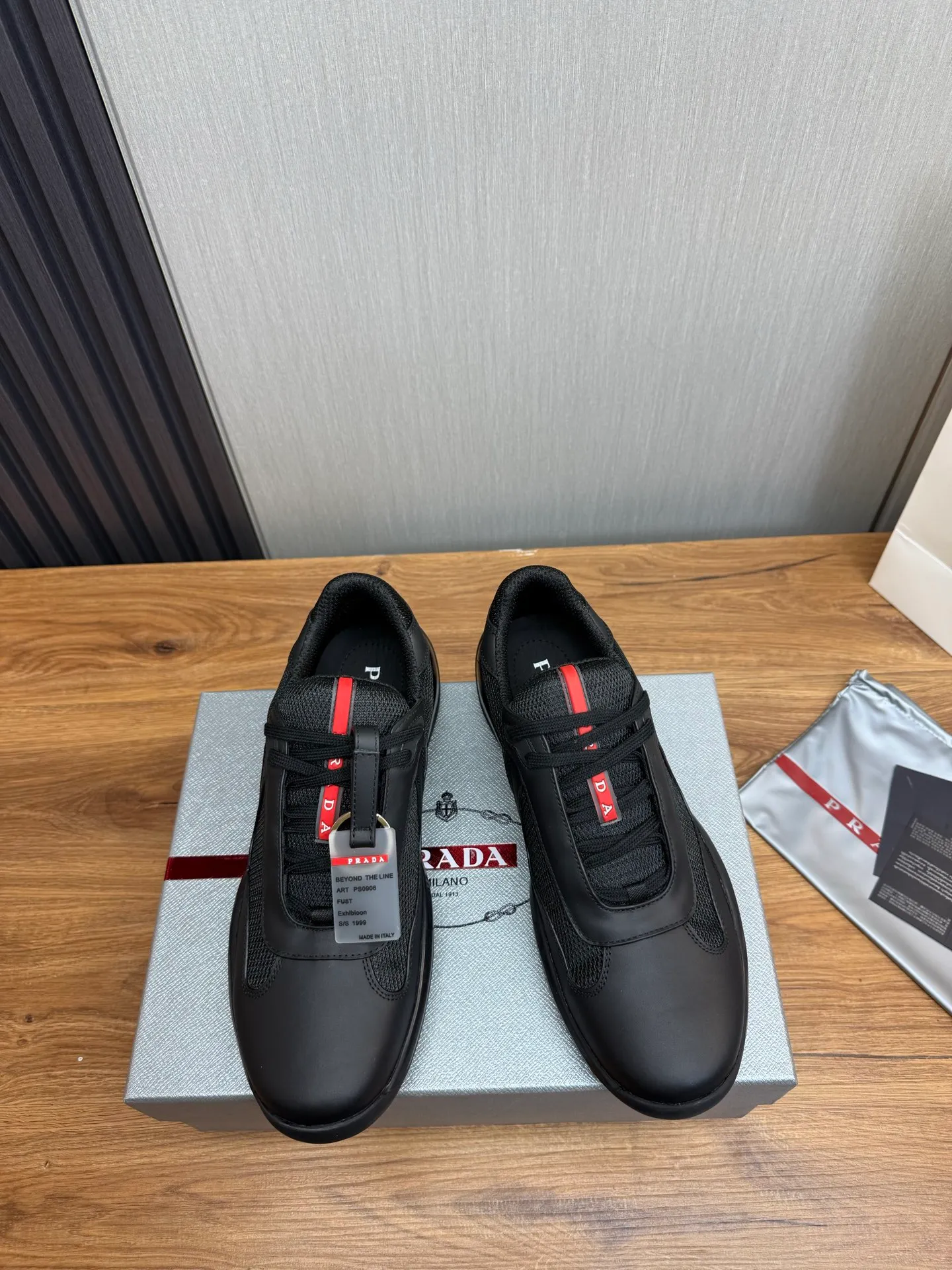 Men's shoes 💰560💰 [PRADA] Men's shoes are popular in the counter, official website is synchronized, 1 high-quality shipment ✔️Original cowhide upper + cowhide lining, 1🆚1 replica, original sole, 38-45 (45 customized, non-refundable)